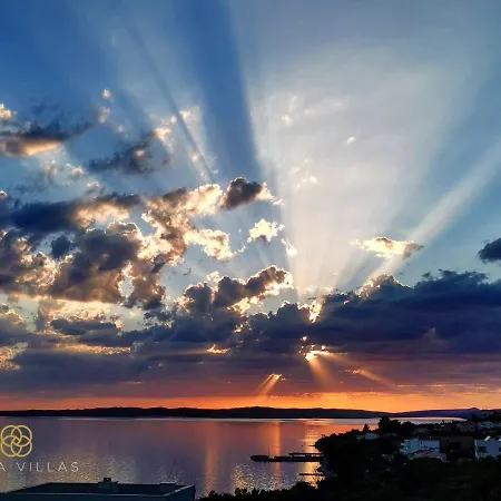 Vista - Glory Nights N * Razanac